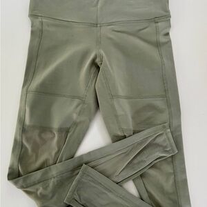 ALO Yoga | Olive Green Leggings